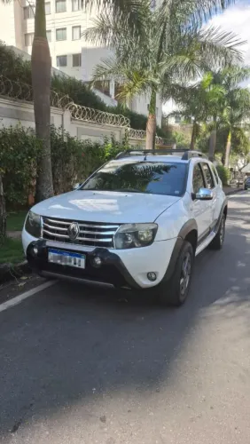 Renault Duster Dynamique 2.0 Hi-flex 16V Aut. 2013