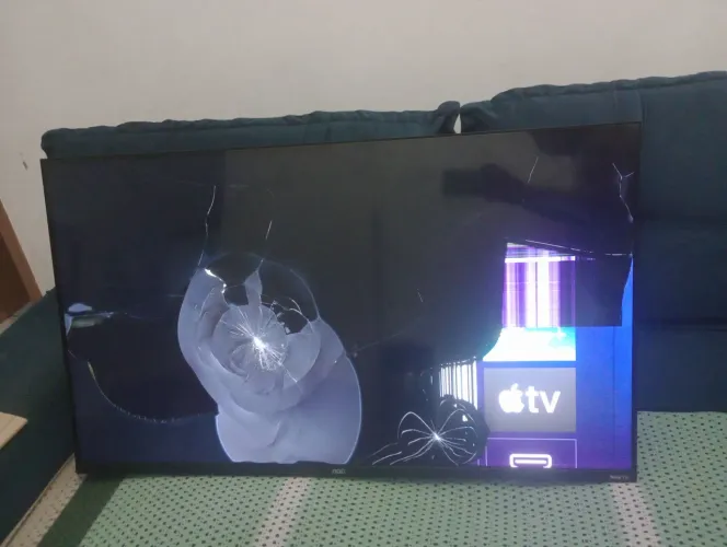 TV AOC 42 polegadas smart