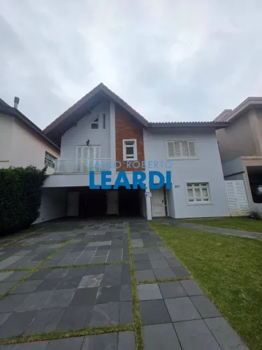 CASA EM CONDOMÍNIO - ALPHAVILLE - SP