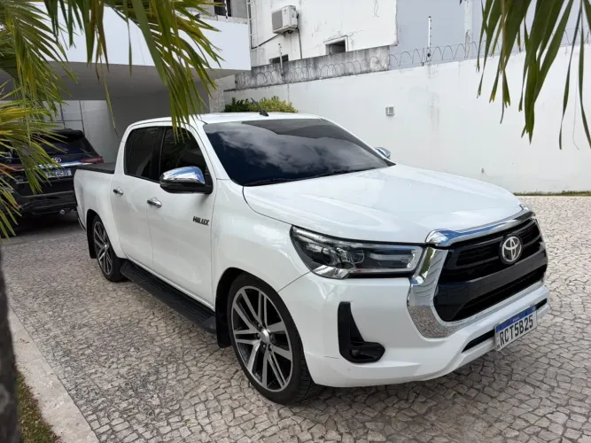 Toyota Hilux CD SRV 4X2 2.7 Flex 16V Aut. 2020