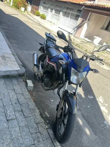 Titan 160 
