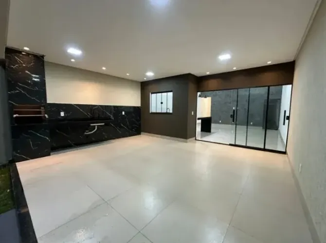 Casa á venda no Mirante por R$ 357.000,00