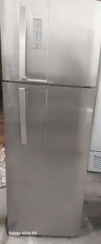 Geladeira Eletrolux Frost Free inox