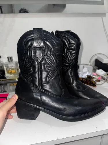 Vendo bota constance