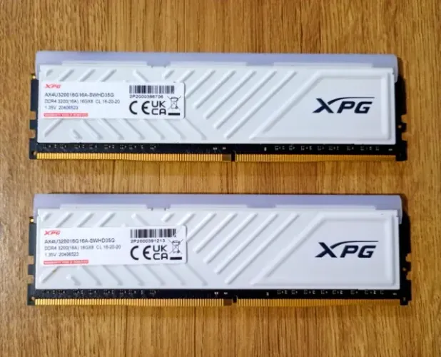 Memória Gamer Xpg Spectrix D35g 32GB (2x16), RGB, DDR4, 3200 Mhz, Branca