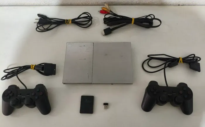 PlayStation 2 desbloqueado com vários jogos
