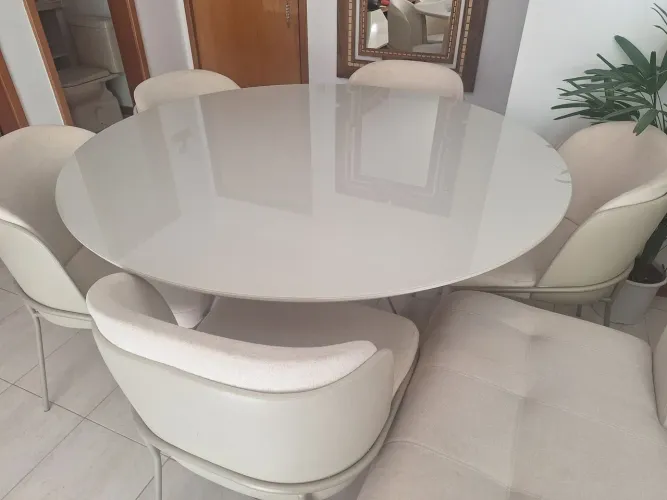 Mesa de jantar 5 cadeiras