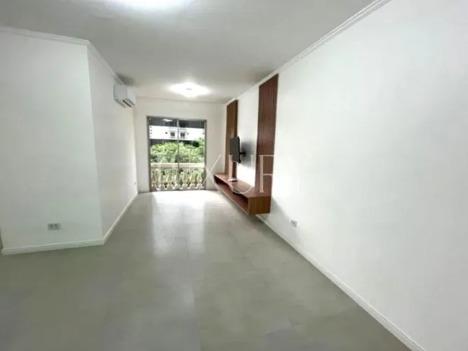 Apartamento Reformado para Alugar na Vila Olimpia, 65 m², 2 quartos , 1 vaga