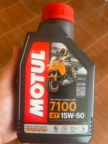 Óleo lubrificante Motul 7100 15w50