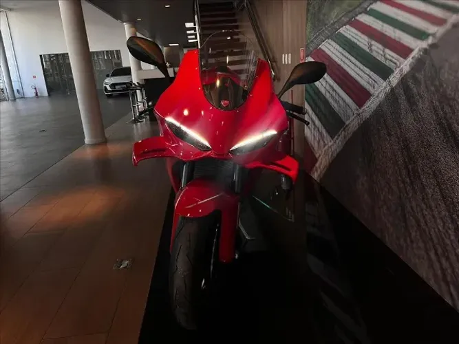 Ducati Panigale V4 2026