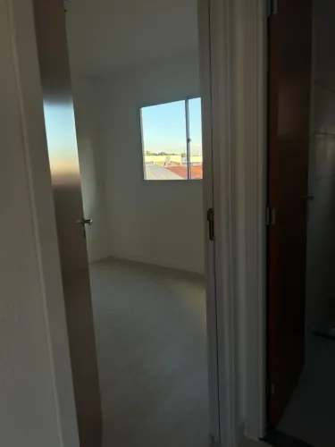 Alugo apartamento cidade ocidental ótima localização