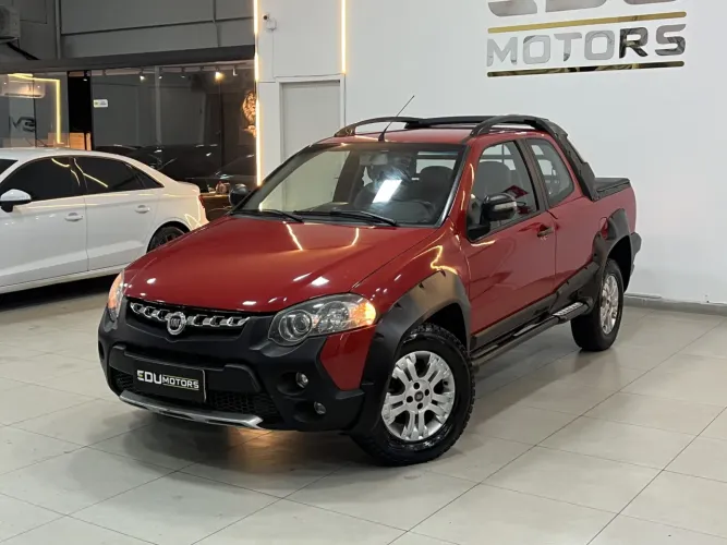 Fiat Strada Adv. Ext. 1.8 Locker Dual.flex CE 2013