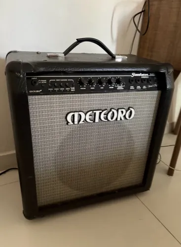 Amplificador De Guitarra Meteoro 50W