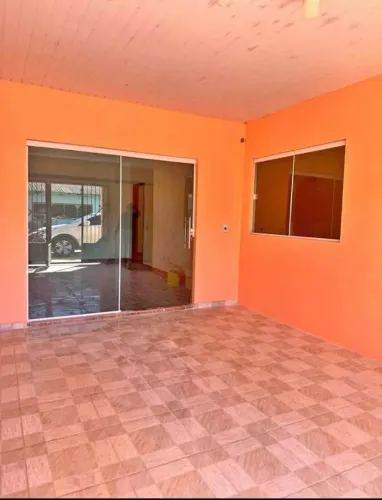 ~ Casa a venda no Icuí-Guajará (CJ. UIRAPURU)