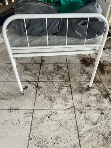 Cama hospitalar