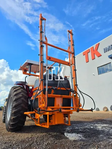 cod. 1466 PULVERIZADOR JACTO CONDOR M12 DE 600 LITROS SEMINOVA 2023 - Tk Tratores Nova And