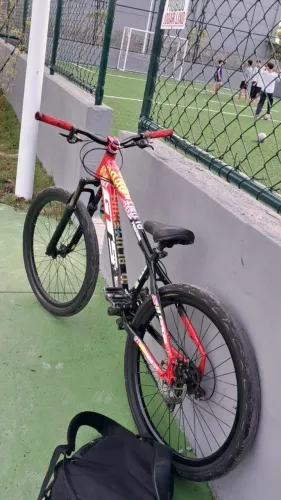 Bicicleta gts pronta para grau
