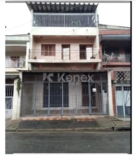 Casa comercial à venda com 198 m² em Furnas, São Paulo