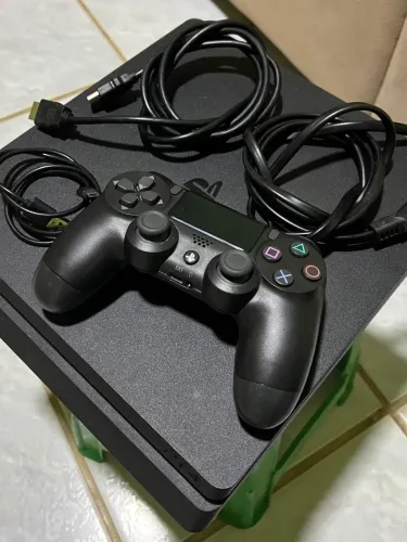 PS4