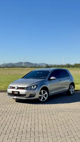 Volkswagen Golf Highline 1.4 TSI 140cv Aut. 2015