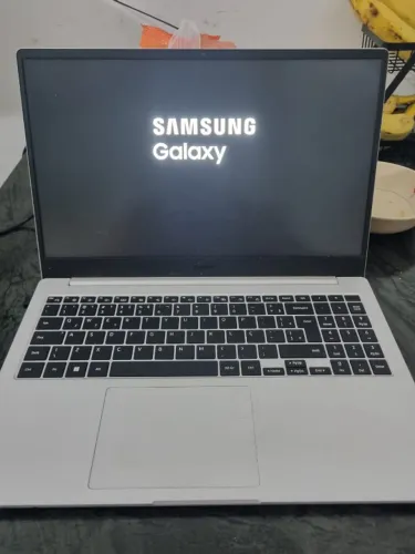 Notebook Samsung Intel core 12º Geração 8GB