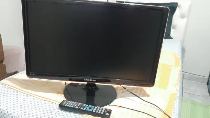 Vendo TV 24 polegadas em perfeito estado!