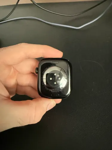 Vendo apple watch series 10, 46mm, 94% de bateria. Único dono.