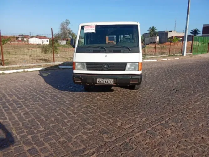 Mercedes-Benz 180-D Pick-up/furgão 2.4 Diesel 1995