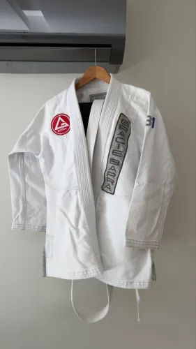 Kimono Gracie Barra A2 completo