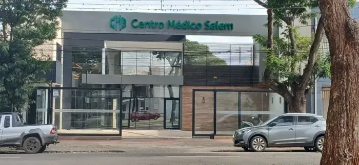 Sala comercial disponível para locação na Zona 08