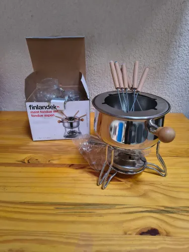Aparelho de fondue novo