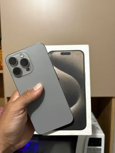 iPhone 15 Pro Max 256GB TITANIUM