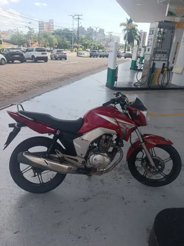 Titan 150