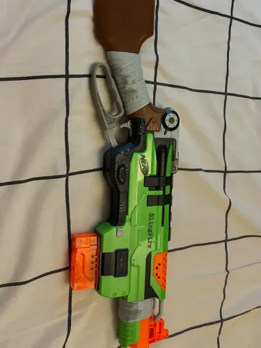 Nerf Zombie Slingfire