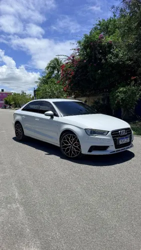 Audi A3 Sedan 1.4/ Attra. 16V TB FSI S-tronic 2015