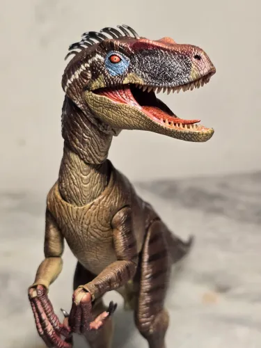 Jurassic World Velociraptor Macho NANMU Jurassic Park 3 semi novo