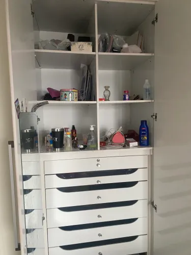 Vendo guarda roupa 6 portas 