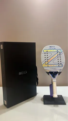 Raquete Zeiq light 2026 3k nova
