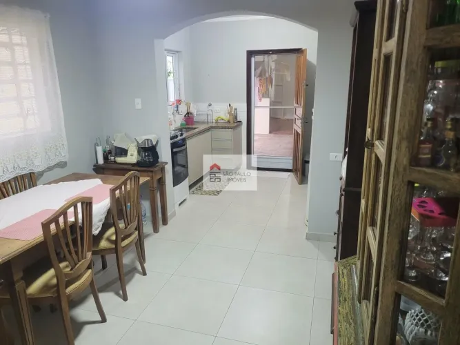 Sobrado Aconchegante 3 Quartos e 1 Suíte no Campo Grande - Ótimo Preço!