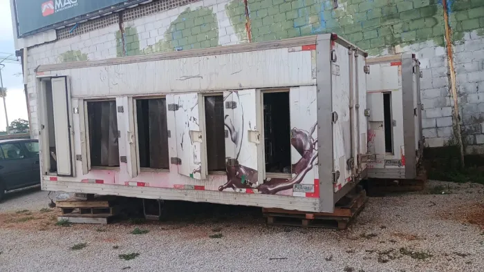 Baú refrigerado para reforma