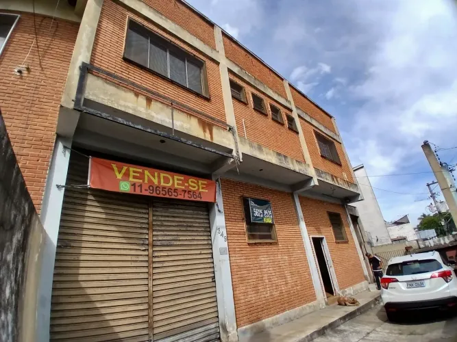 Galpão Industrial com Trifásico e Entrada Caminhão - Diadema/SP