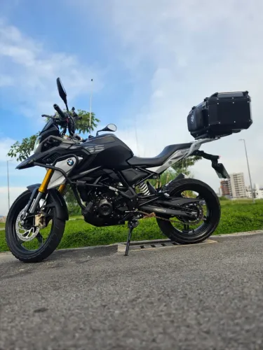 BMW 310 GS Único dono 5 mil KM apenas
