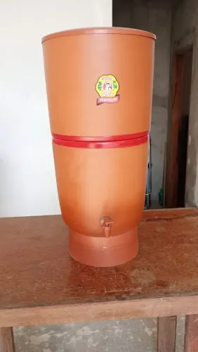 Filtro de barro 20 litros 450 reais
