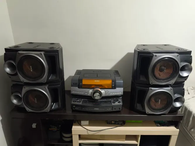 Som Sony Zux9