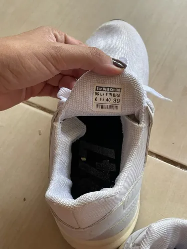 Tênis New Balance - Feminino