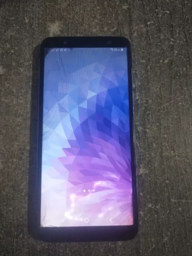 Vendo Samsung Galaxy J8 64gb