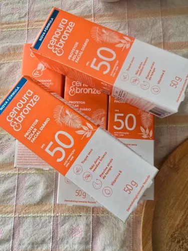 Protetor facial Cenoura & Bronze fps 50