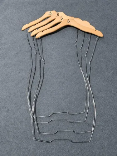 Cabides silhueta luxo adulto 