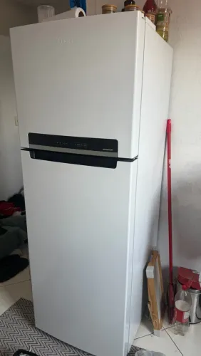 Geladeira Midea 110v