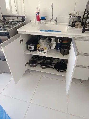 Balcão de cozinha com pia